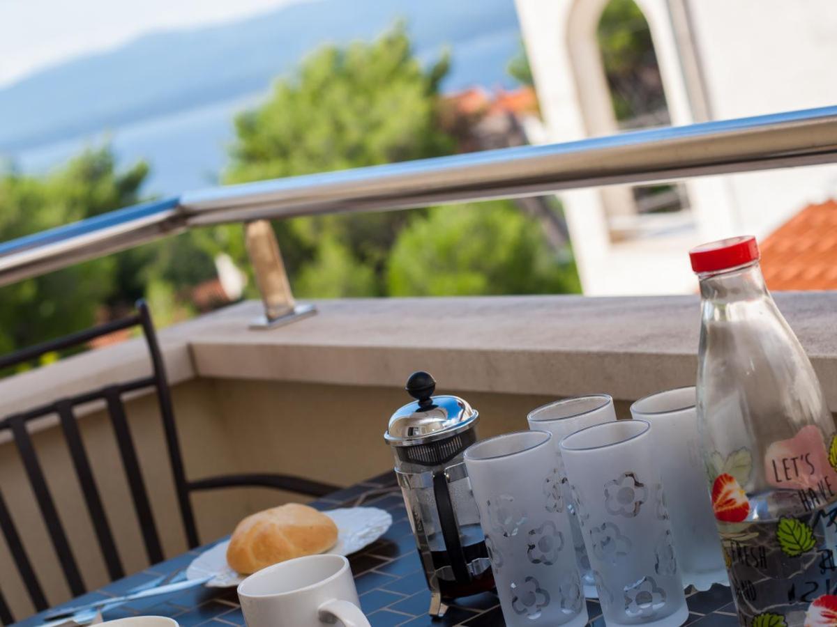Apartment Ella Sea View Bol Kültér fotó